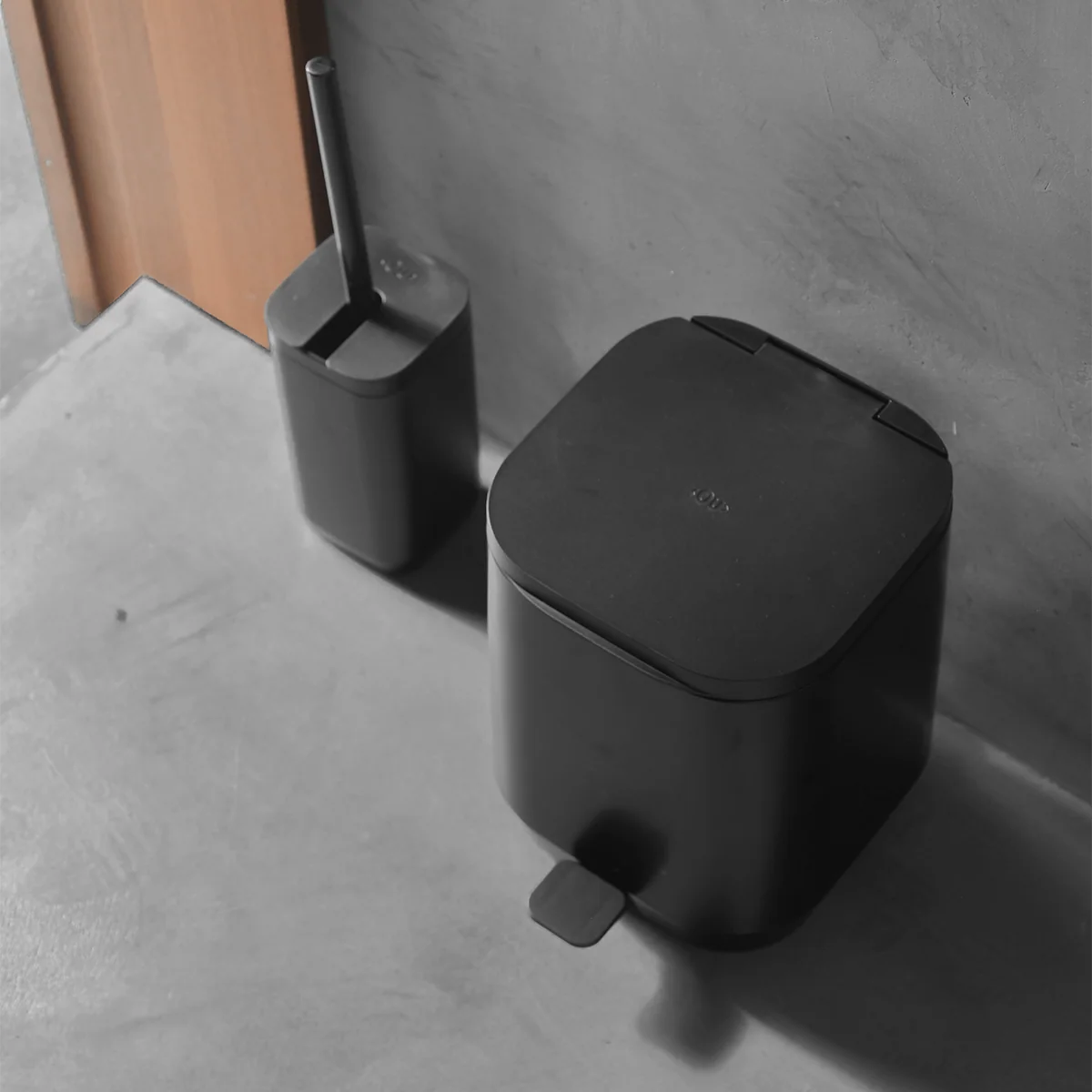 Lixeira Com Pedal Ou 6L Linha Aura