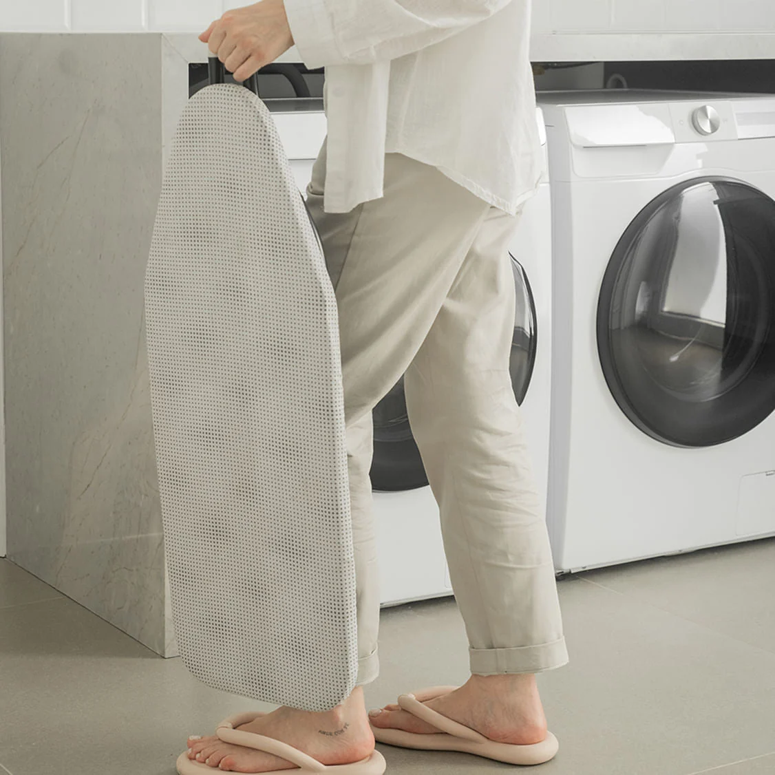 Tábua de passar roupas compacta Ou Linha Flow